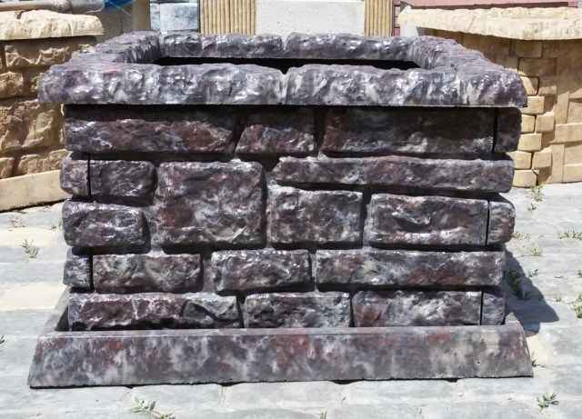 263